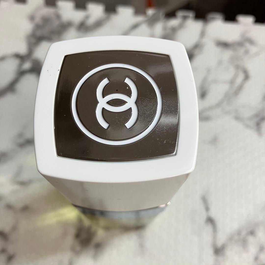ま*ん様 CHANEL CRISTALLE EAU VERTE 100ml 残量