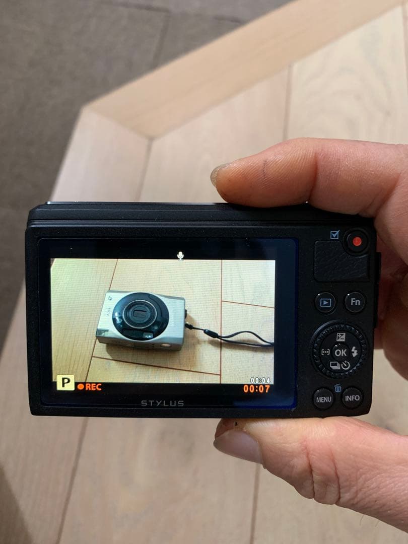 [美品]Olympus Stylus デジカメ　XZ-10