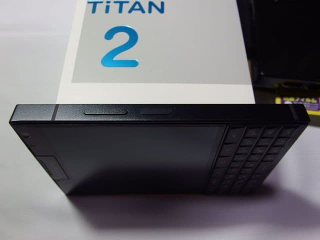 スマートフォン本体 Unihertz TiTan 2