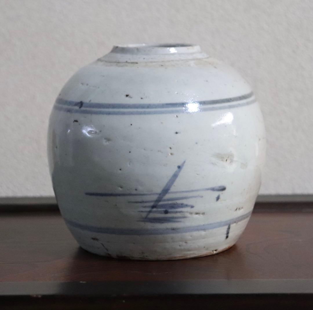 中国　清時代　染付　花草紋小壺　送料込み260324