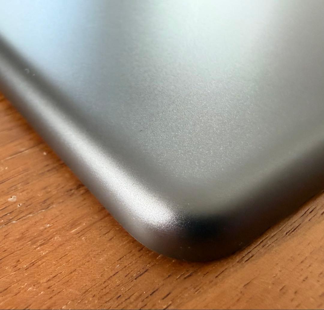 【美品】iPad 第9世代 Wi-Fi 64 GBスペースグレー カバー付