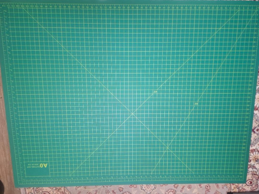 A0 カッティングマット 90x120 cm　美品