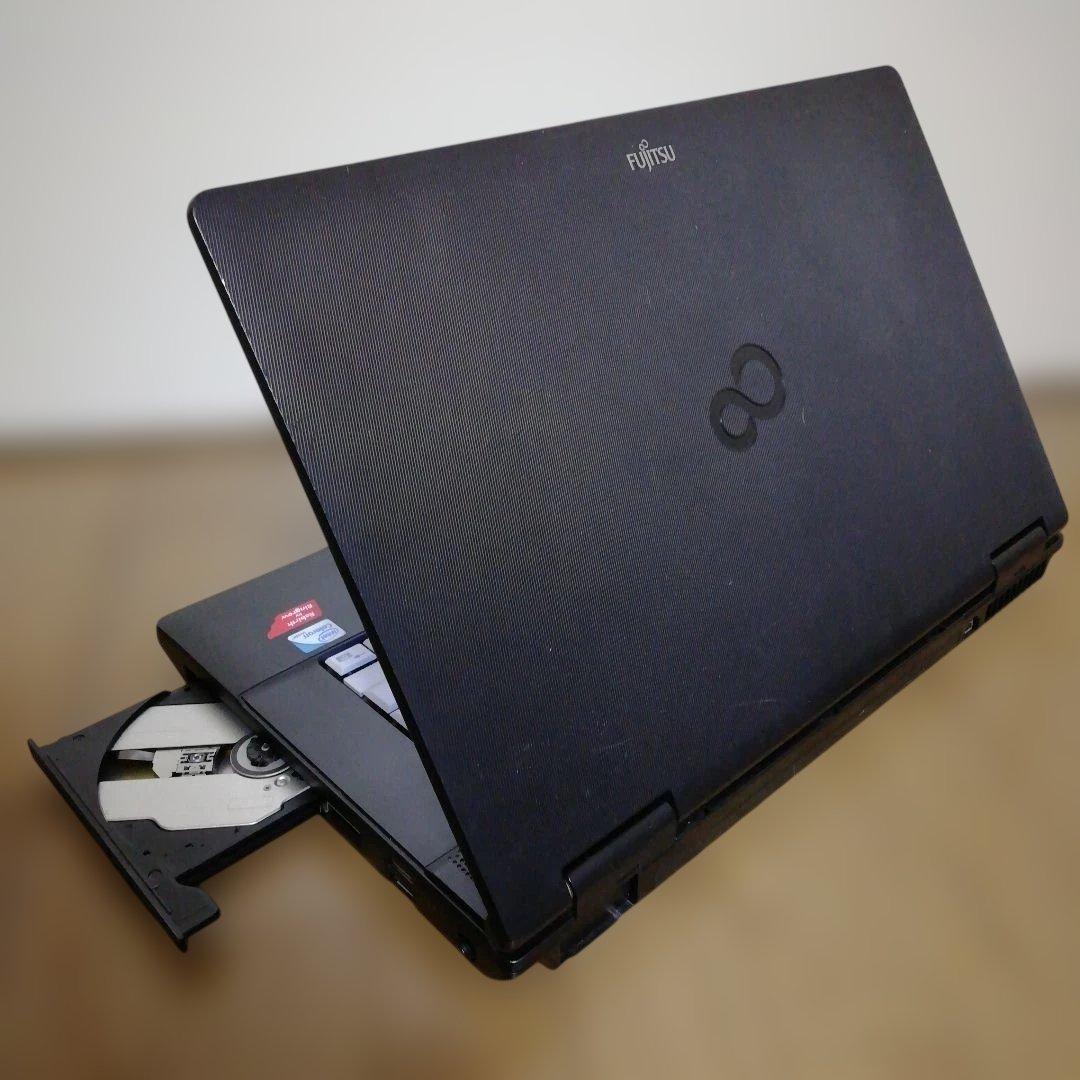 【大画面】Win11富士通LIFEBOOK A561/D
