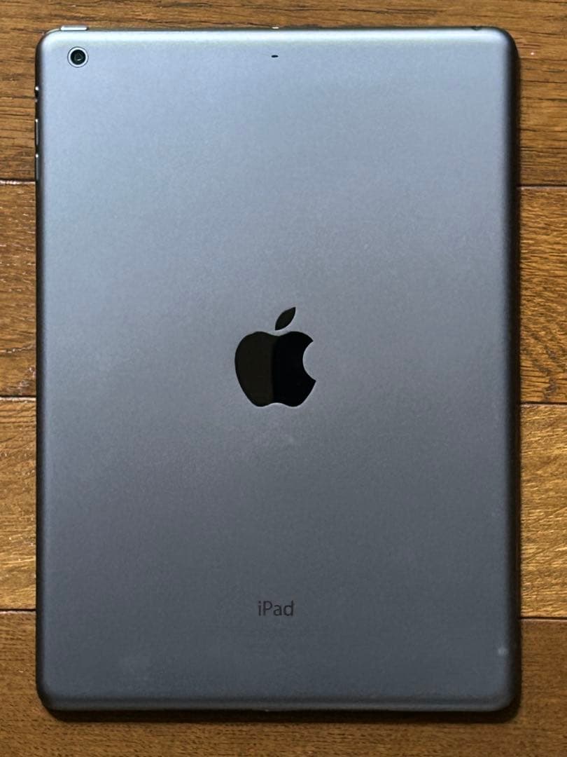 【美 品】iPad Air 9.7㌅ 16GB Wi-Fi 1st Gen