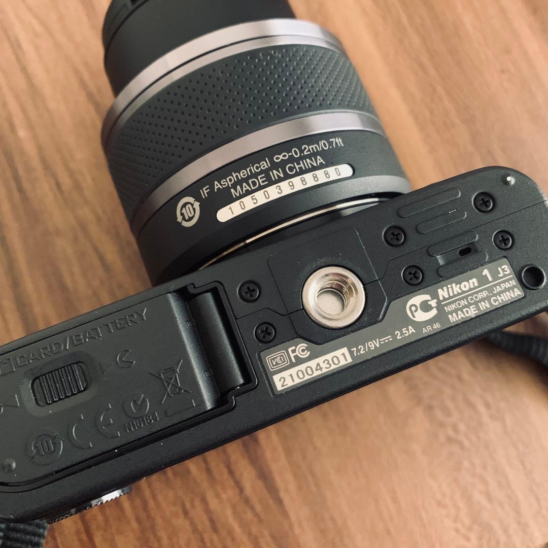 Nikon 1 J3 ミラーレスカメラ
