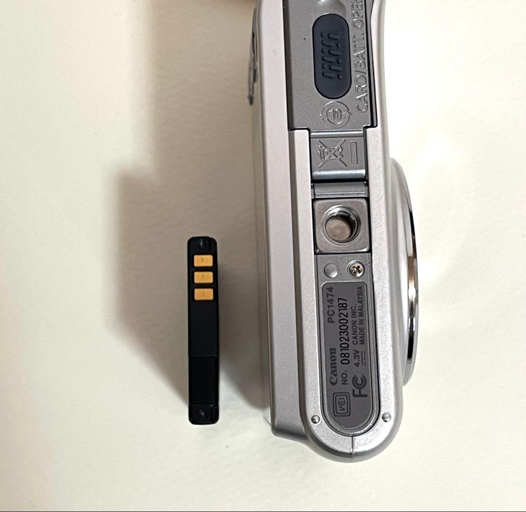 Canon コンパクトデジタルカメラPowershot A3100IS シルバー