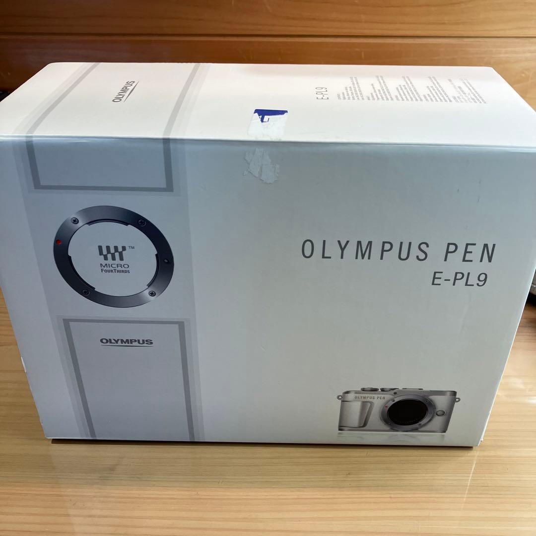 あーちゃんOLYMPUS PEN E-PL9 ホワイト 新品レンズ付き