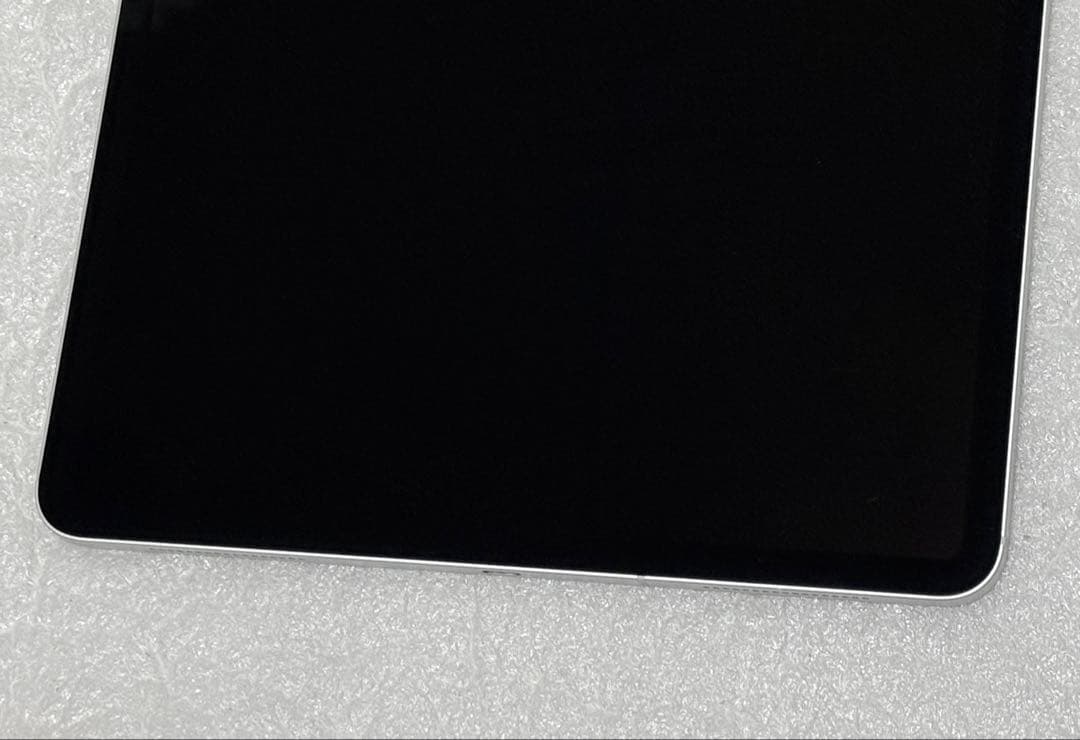 良品　iPad Pro 12.9インチ 第3世代 Cellular 64GB