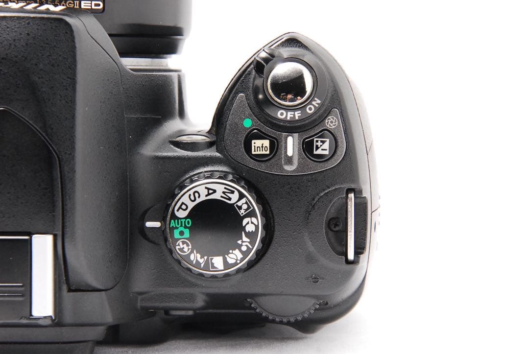 Nikon ニコン D40 一眼レフ 初心者 SNS CCD スマホ転送