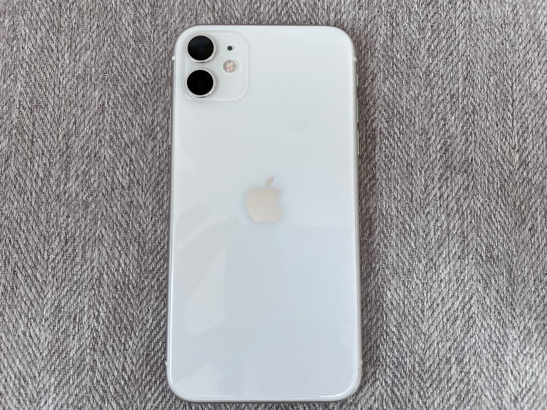 【ホワイト】iPhone11_64GB