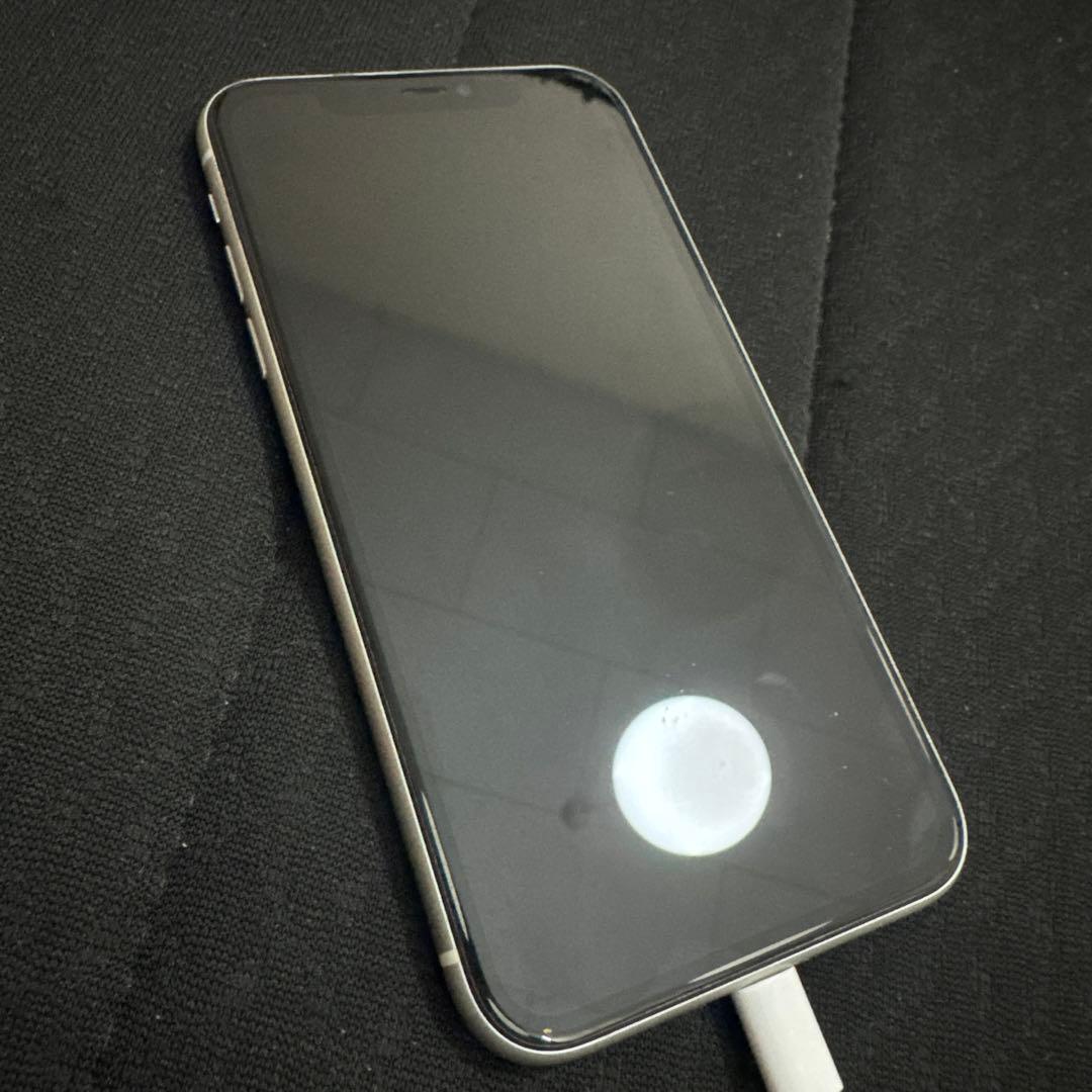 動作確認済 iphone11 64GB ホワイト SIMフリー