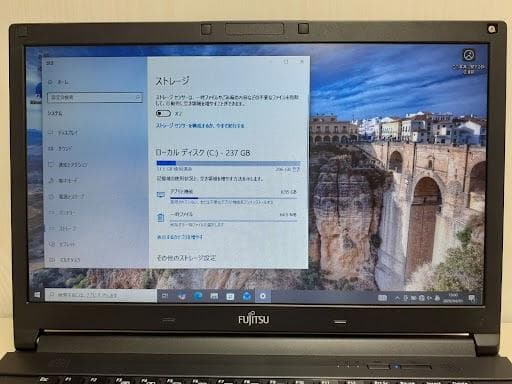 80 L0401-08 富士通 LIFEBOOK A574/K i5