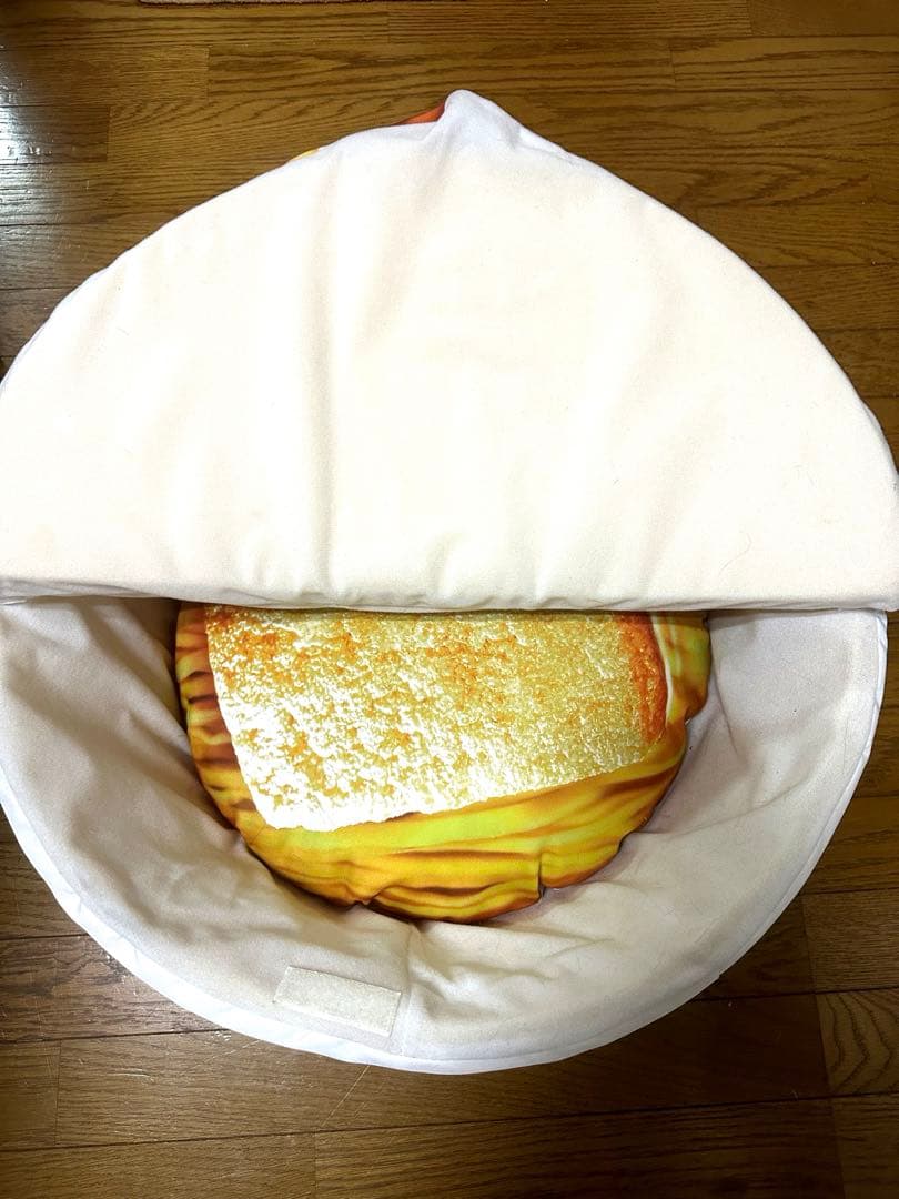 日清食品　どん兵衛　ペットベッド