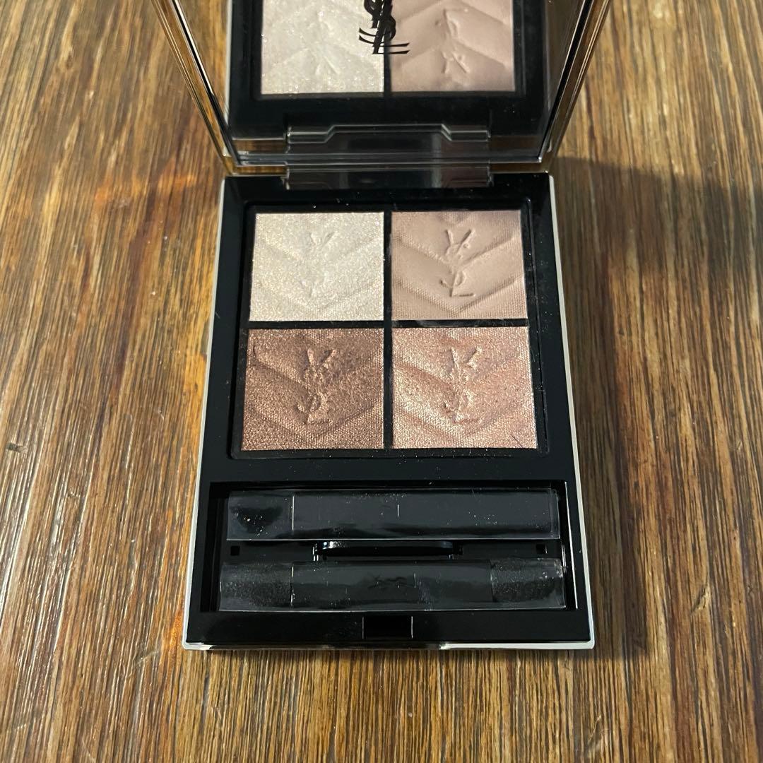 ysl クチュールミニクラッチ　アイシャドウ　025 ゴールデンラスト