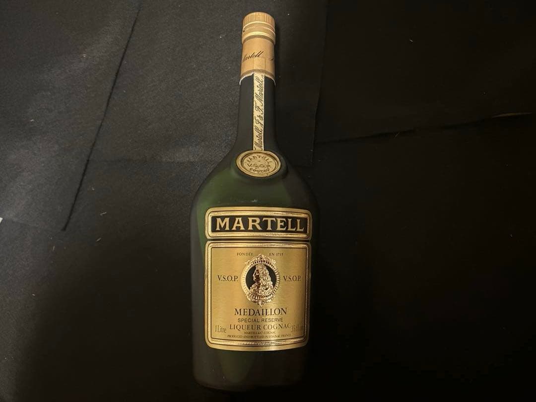 マーテル　古酒　MARTELL MEDAILLON V.S.O.P. 1L