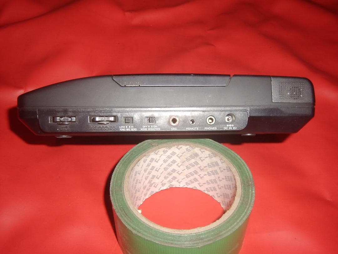 ポータブルプレーヤー SONY TCS-2000