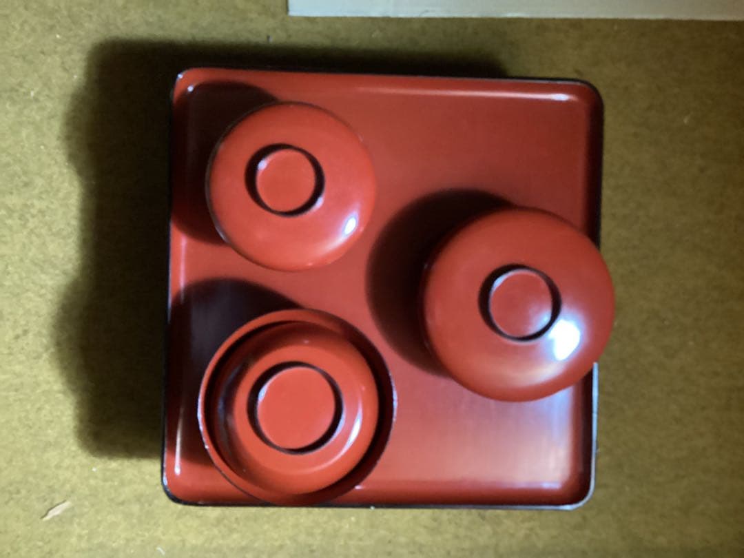k2f57 朱の漆膳と蓋付器3個×6セット