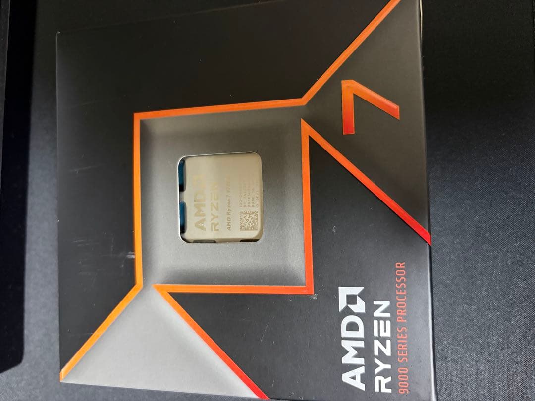 AMD Ryzen 7 9700X 8コア16スレッド CPU