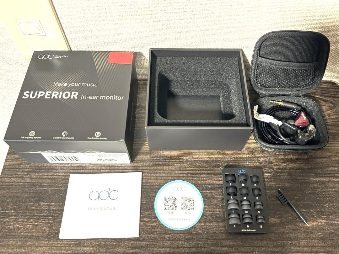 【付属品完備】qdc SUPERIOR Vermilion Red