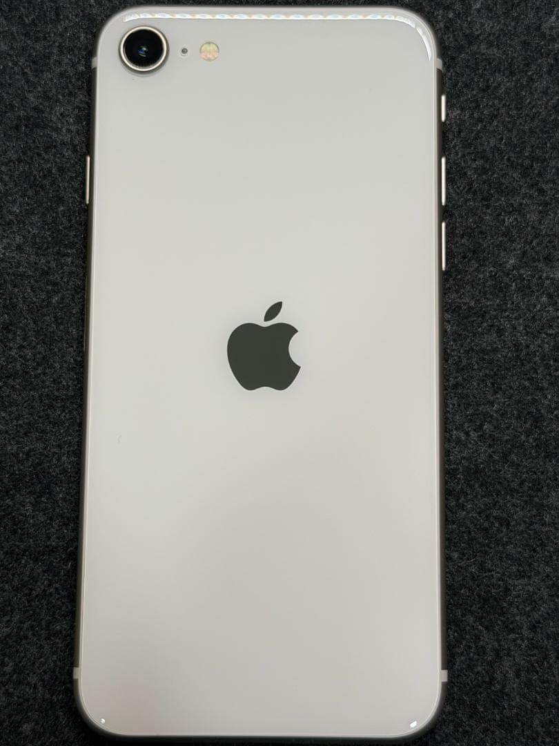 iPhone SE 第3世代 MMYD3J/A SIMフリー 64GB充電97%