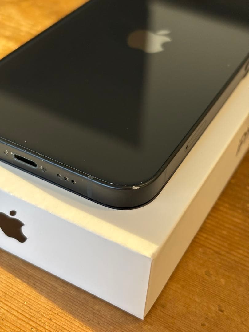 【値下げ可】美品　iPhone 13 ミッドナイト128GB 本体