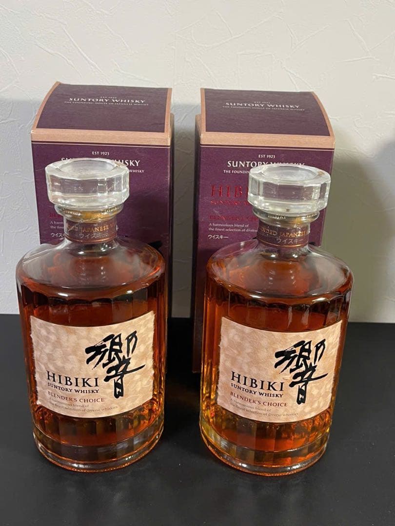 【未開栓・箱付】サントリー 響 ブレンダーズチョイス 700ml 2本セット