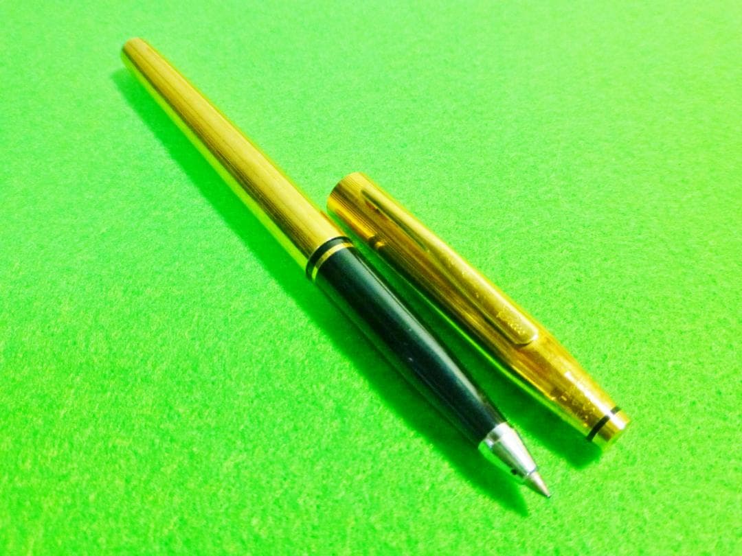 Ｔａｋａｄａ　ＣＲＯＳＳ １８ＫＴ ローリングペン 化粧箱付