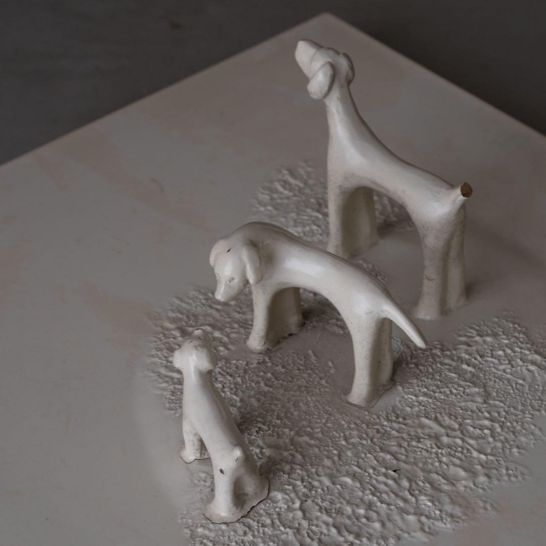 犬の置物　オブジェ アート 芸術 美術 レトロ ヴィンテージ 古道具