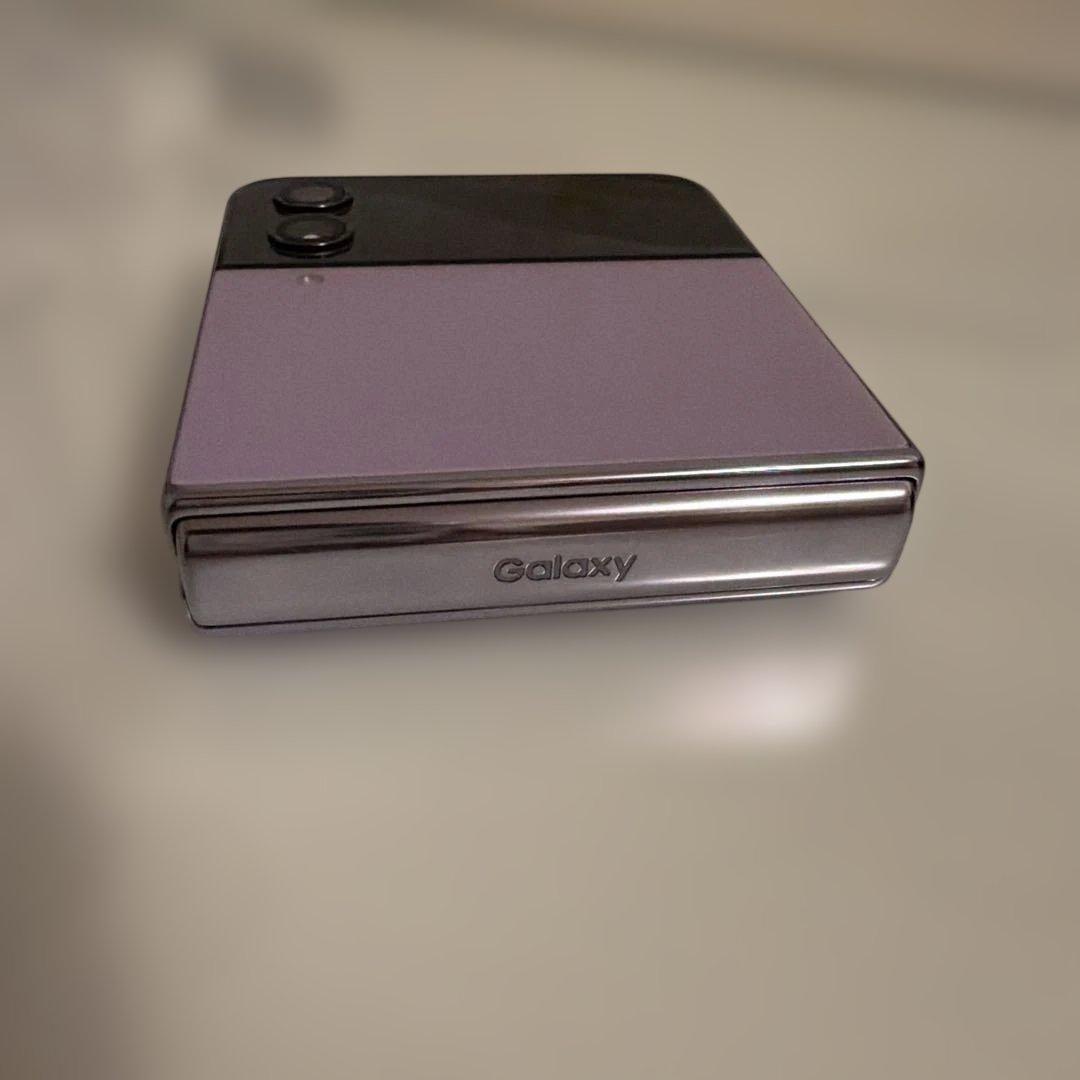 スマートフォン本体 GALAXY Z Flip4