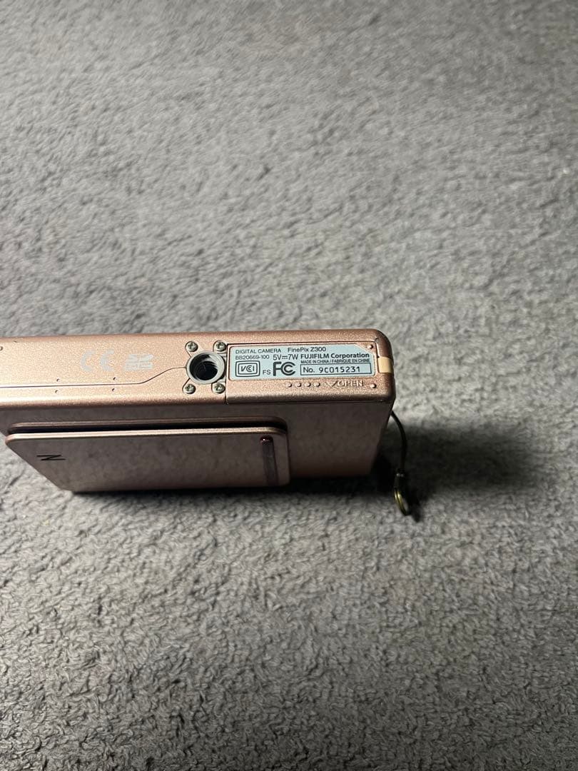 FUJIFILM FINPIX Z300 コンパクトデジタルカメラ　極美品