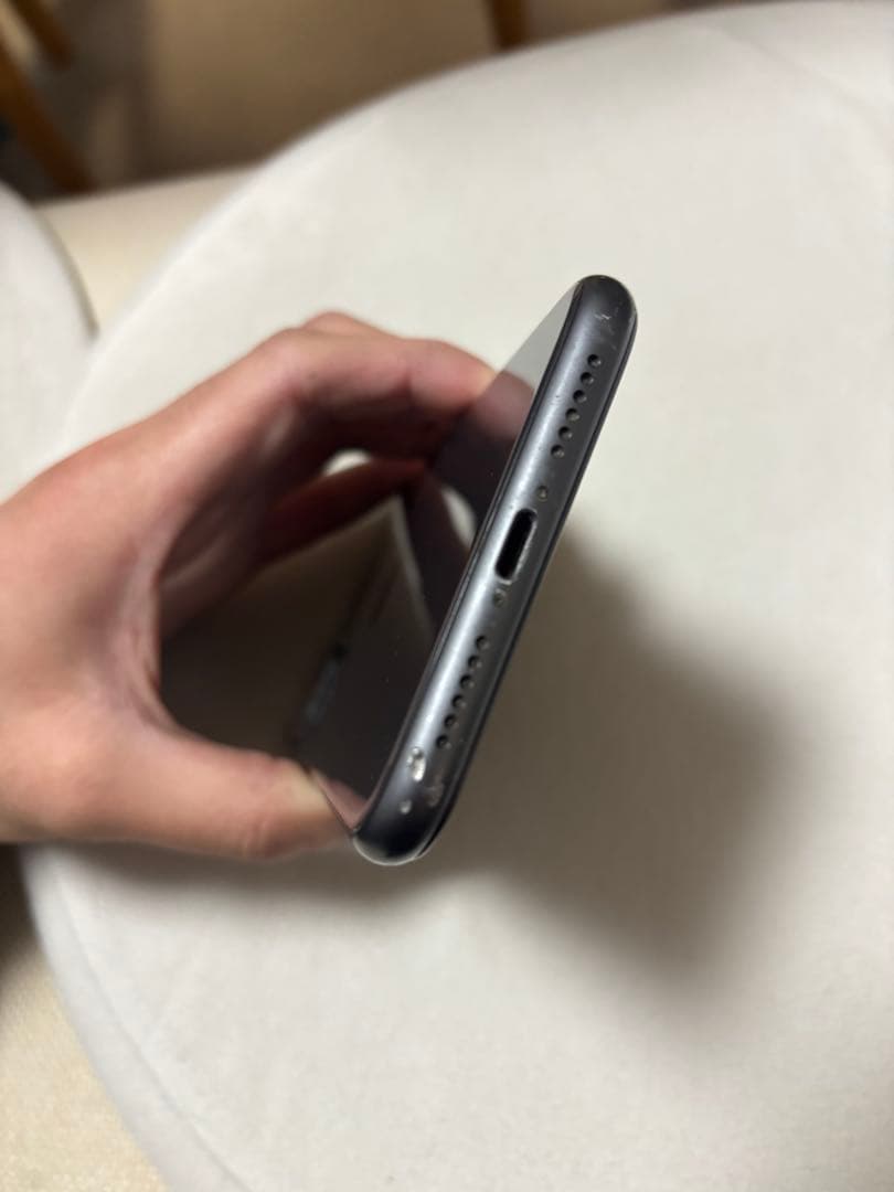 Apple iPhone 11 ブラック初期化済SIMフリー コメント待ってます