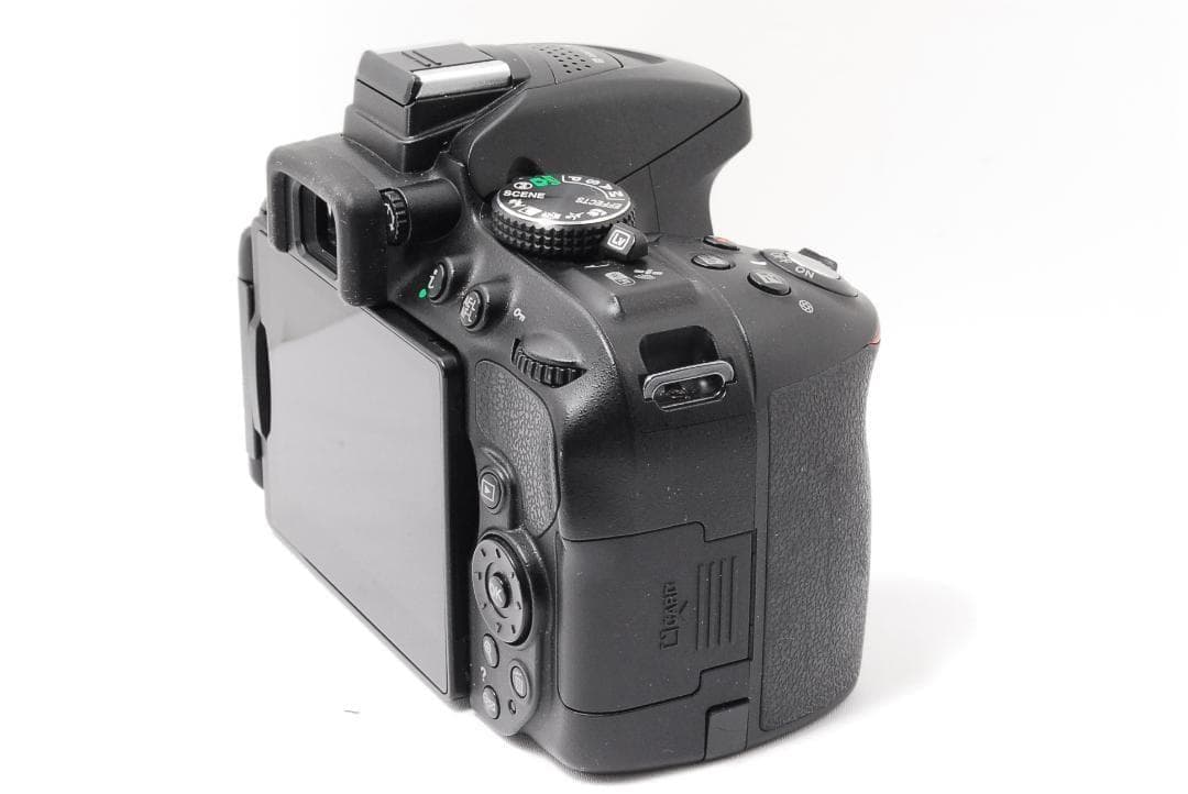 Nikon D5300 一眼レフカメラ スマホ転送 届いてすぐ使える♪