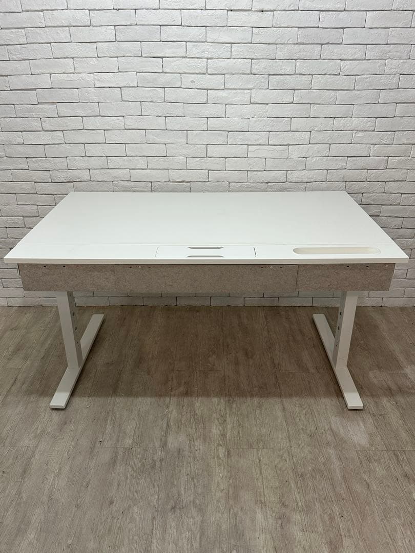 ①東京23区配送無料】ikea PC 事務所　デスク ゲーム　机　書斎　オフィス