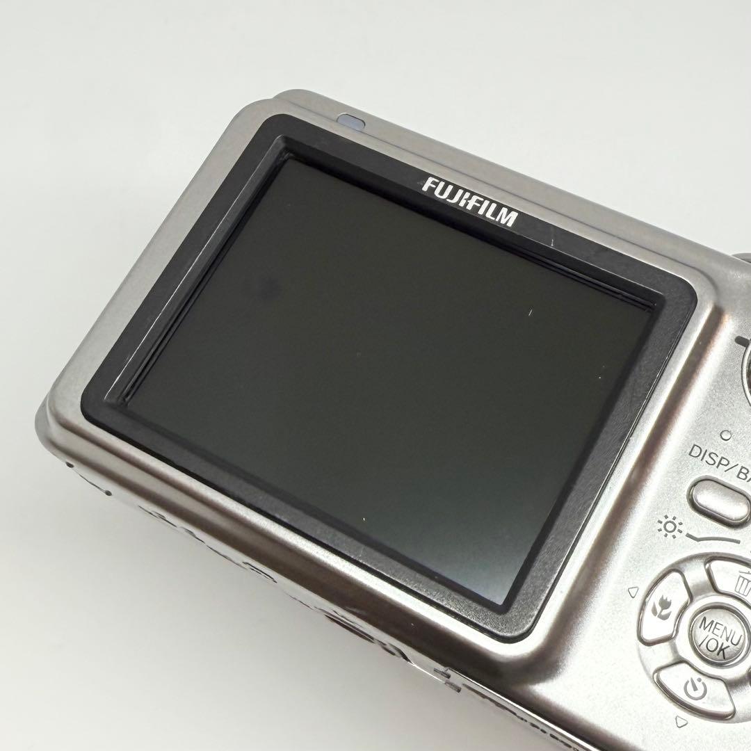 【完動品】FUJIFILM Finepix A800 デジタルカメラ