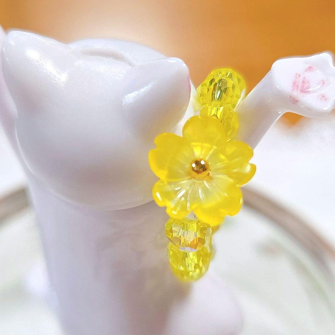 お花とガラスビーズのゴムリング