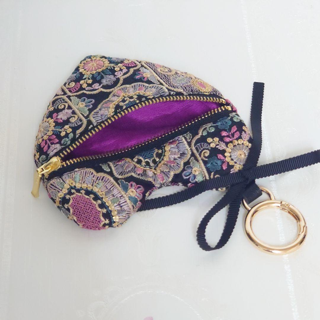 ひさちゃん様 インド刺繍 がま口ミニバッグ ハンドメイド