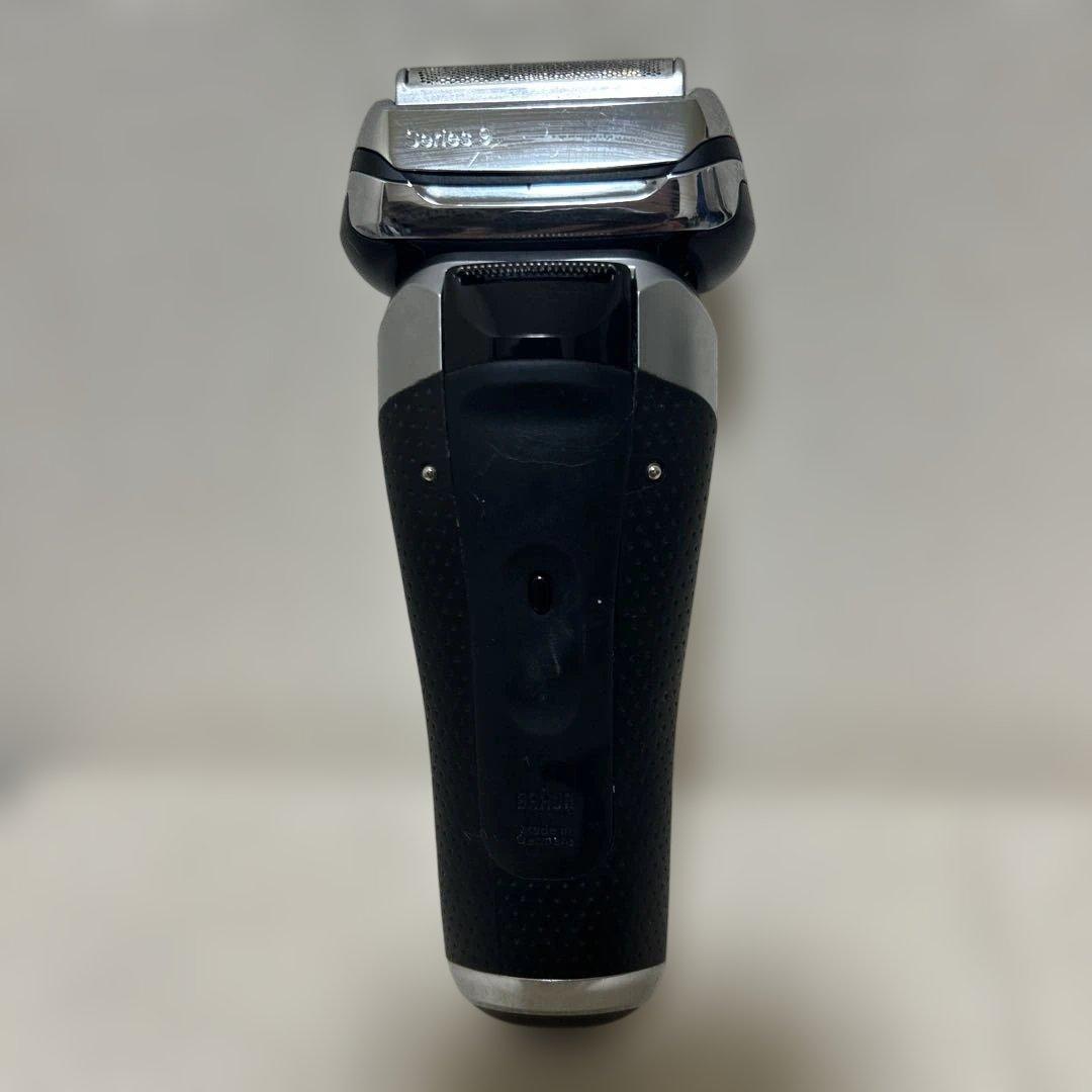 BRAUN メンズ電気シェーバー