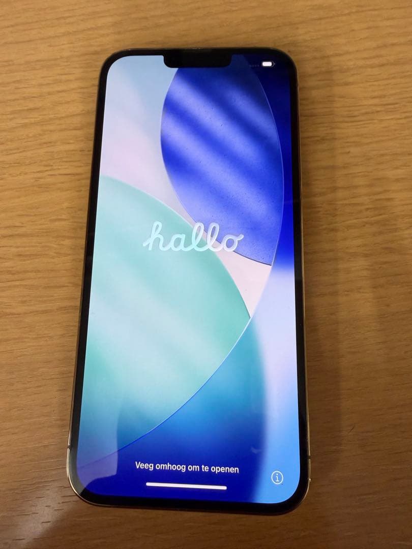 Apple iPhone 13 Pro ゴールド