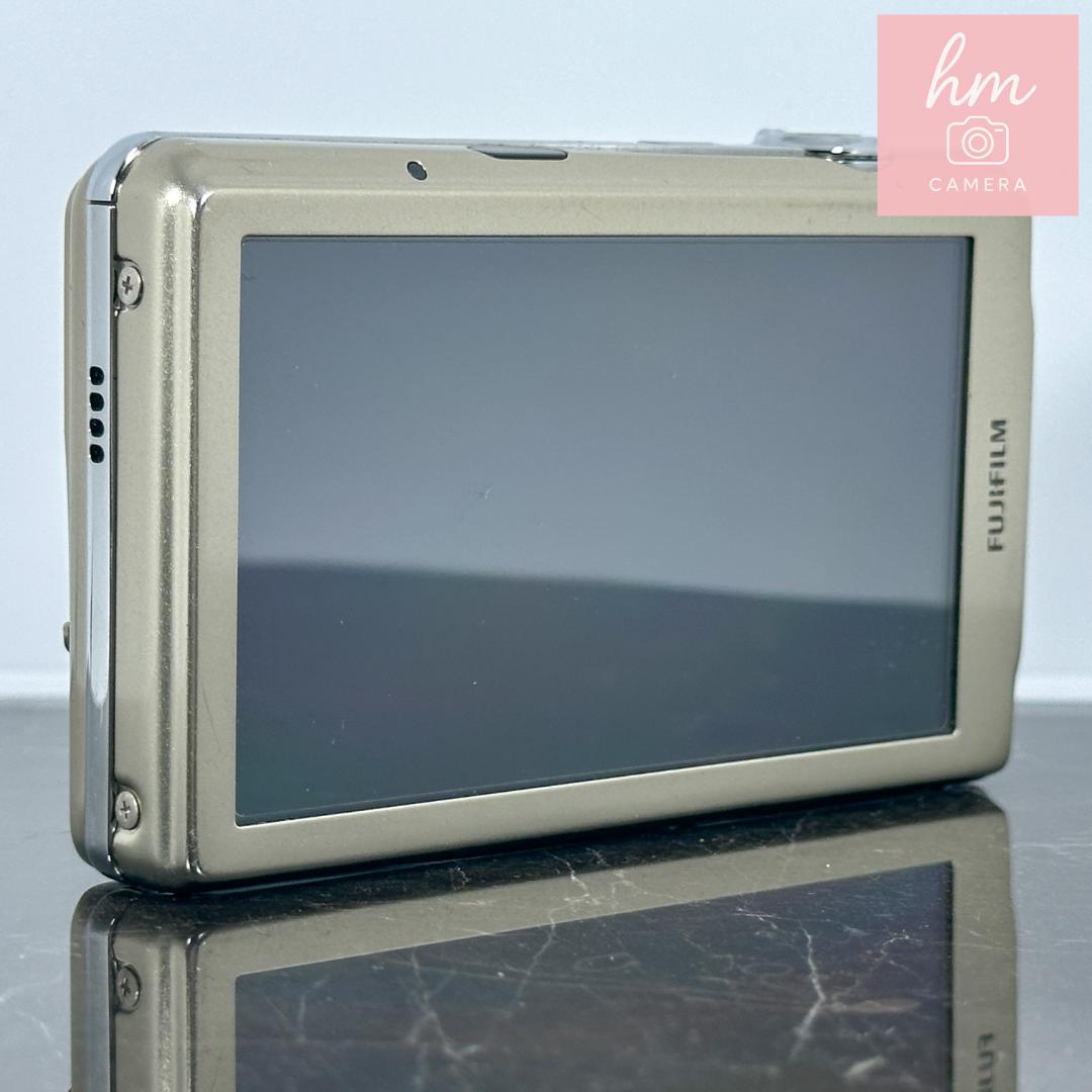 【美品】FUJIFILM FINEPIX Z800EXR ゴールド
