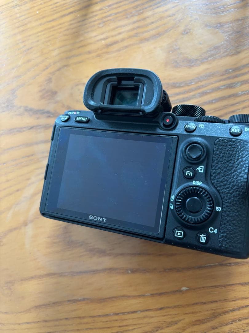 SONY α7R III ILCE-7RM3 ボディ　カメラケージ付き　美品