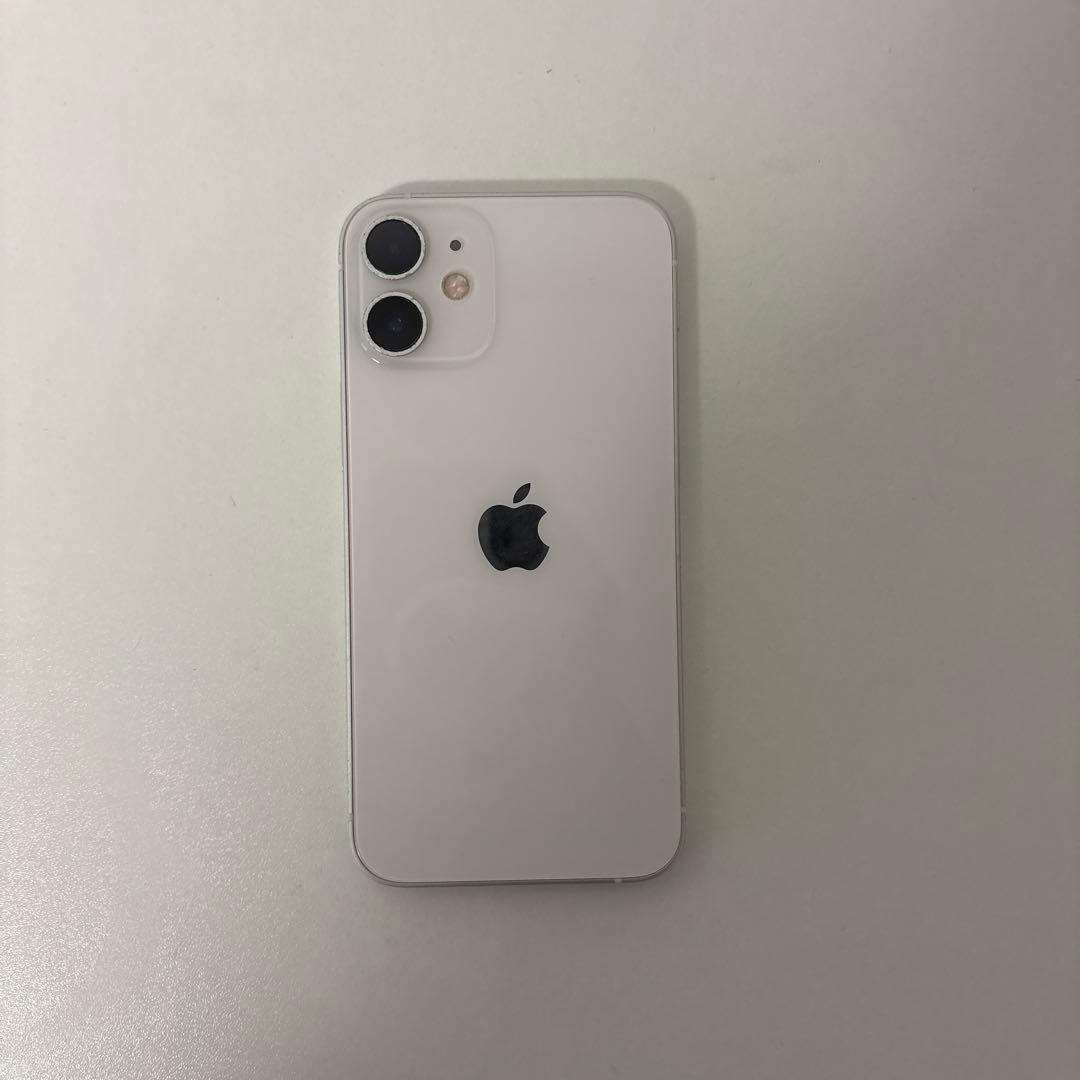 iPhone12 mini ホワイト