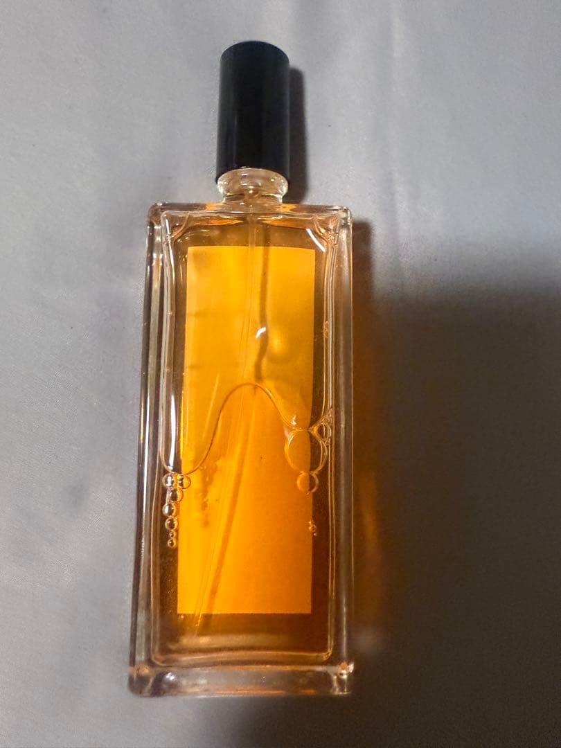 SERGE LUTENS Fleurs d'oranger 香水