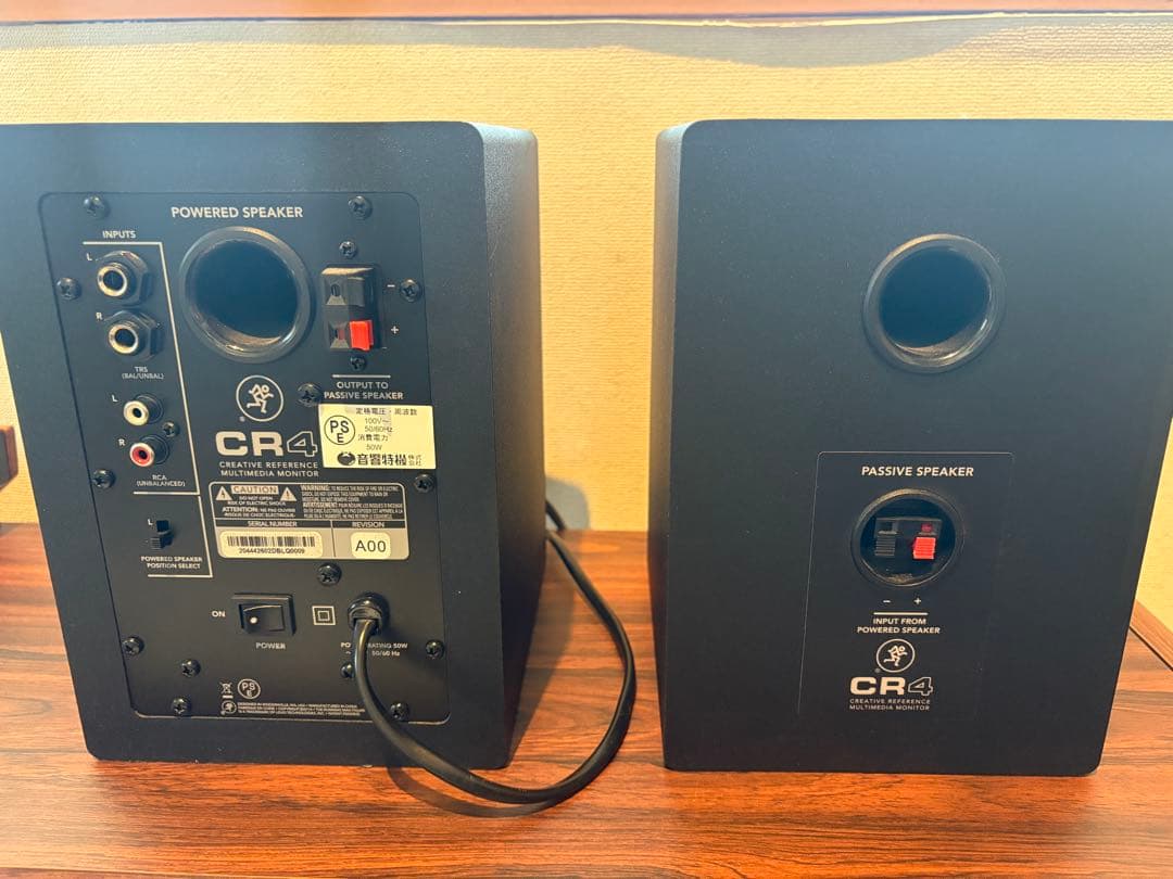 美品 Mackie CR3 モニタースピーカー 音出し確認済 DTM定番