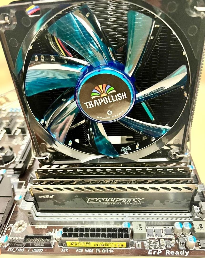 GA-H87-D3H マザー、i7-4770、8GBLEDメモリ、CPUファン