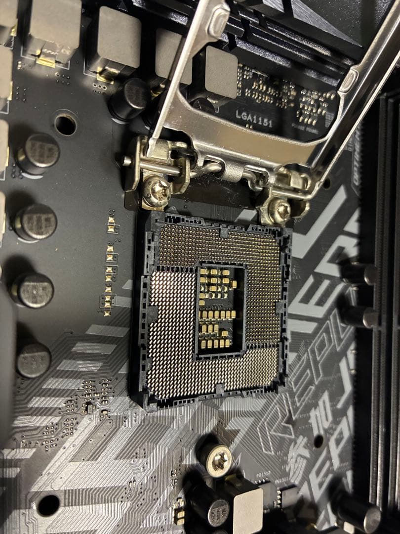 マザーボード strix b365-f gaming lga1151
