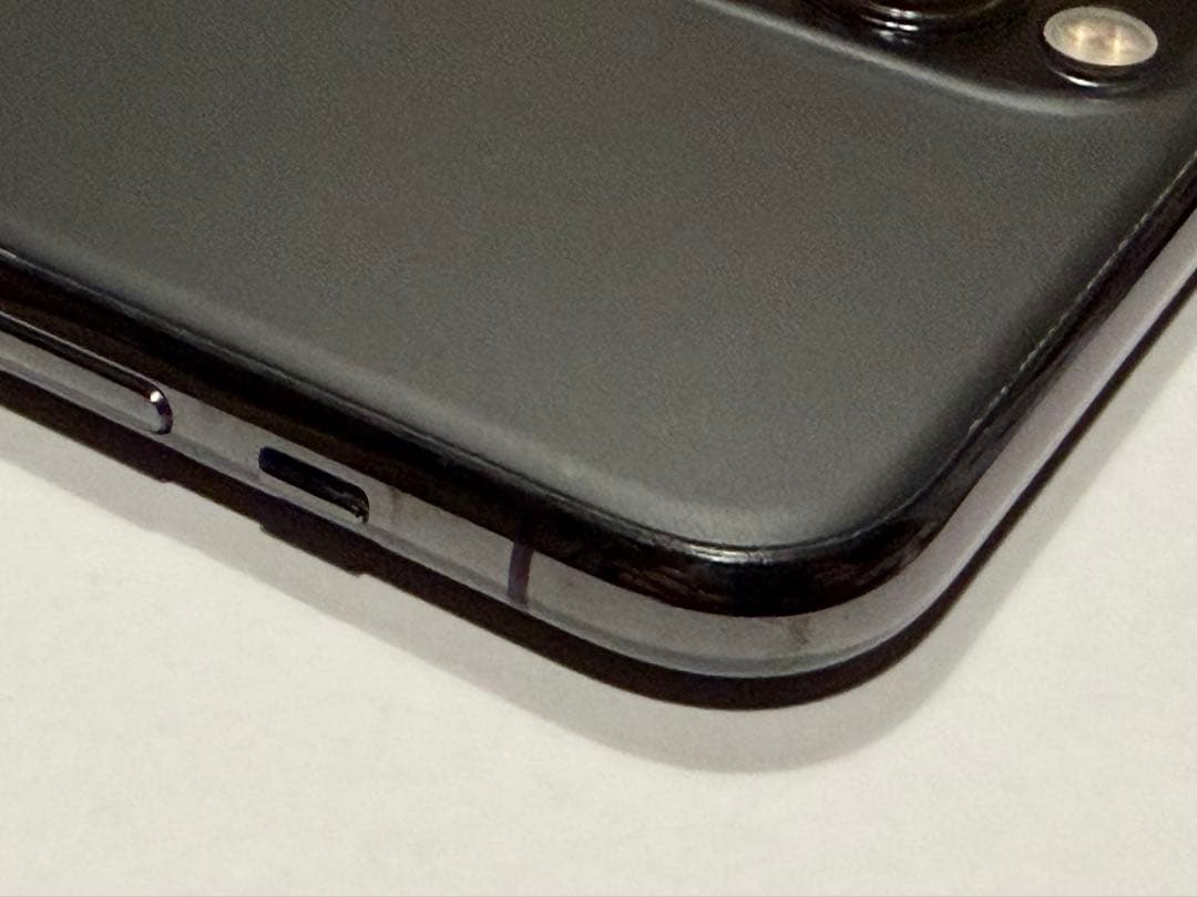 美品 iPhone 11 Pro 256GB スペースグレー SIMフリー