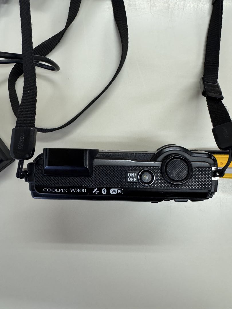 Nikon COOLPIX 防水デジタルカメラ