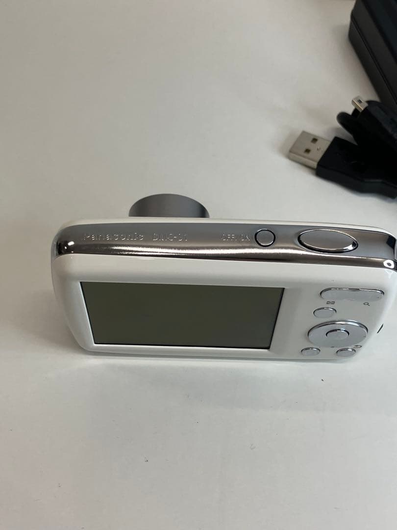 Panasonic LUMIX DMC-S1 デジカメ 【3977】