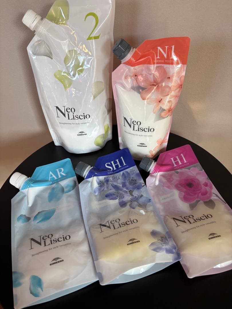 ミルボンNeo Liscio【未開封新品】4本