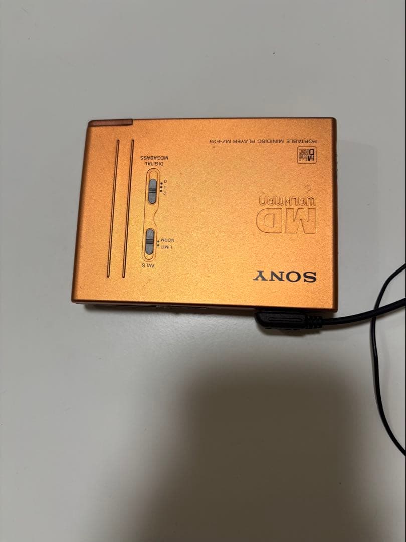 MDウォークマン　MZ-E25 オレンジ